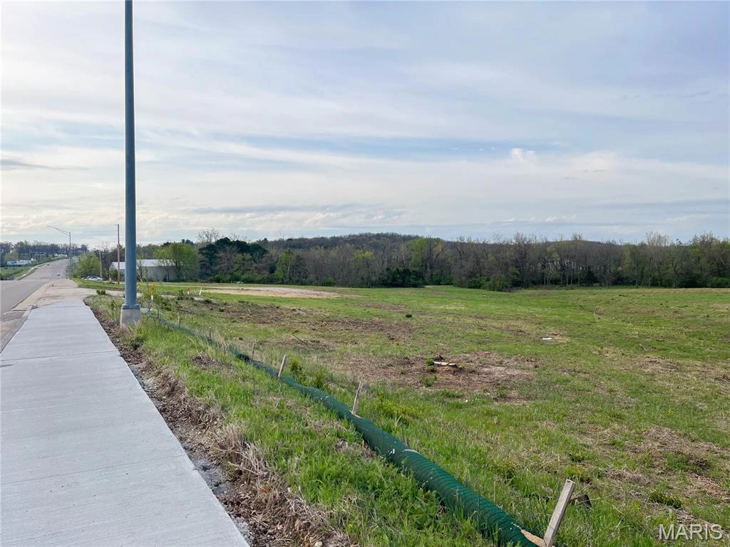 property 1702 & 1708 E Hwy 72