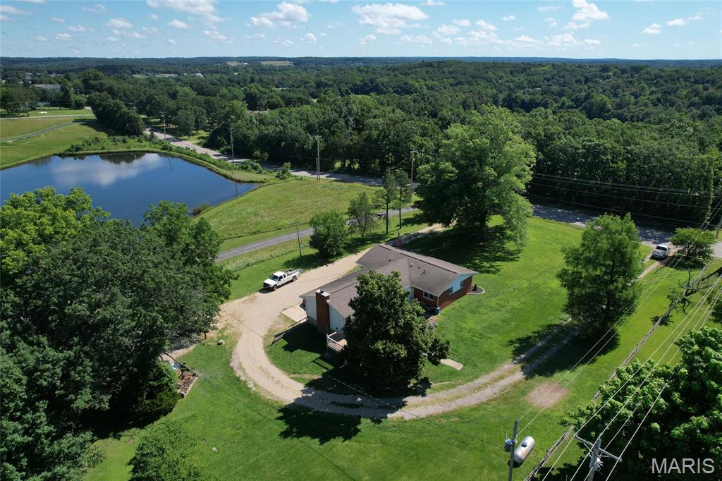 property 1324 Highway O