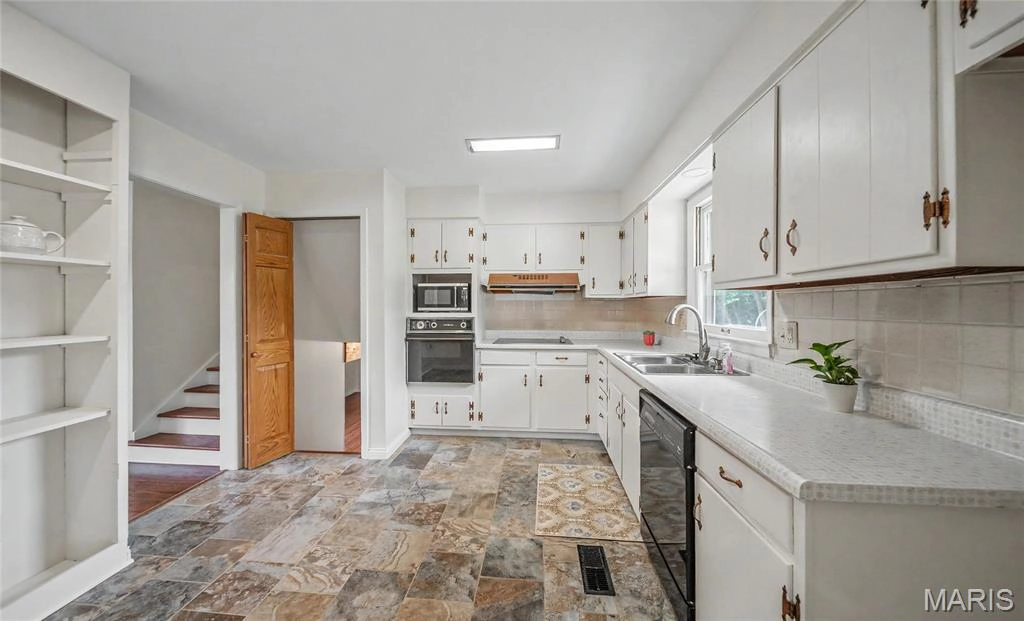 property 8 Peachtree Lane