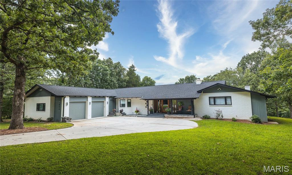 property 10659 Lakemont Drive