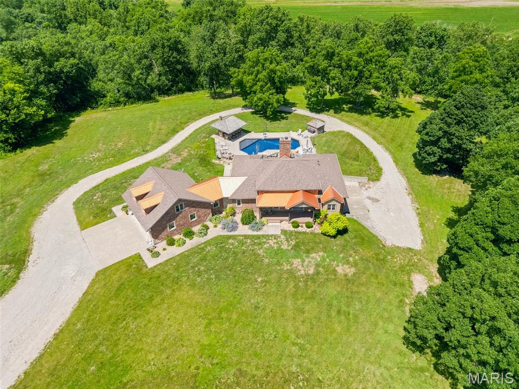 property 4179 Highway EE