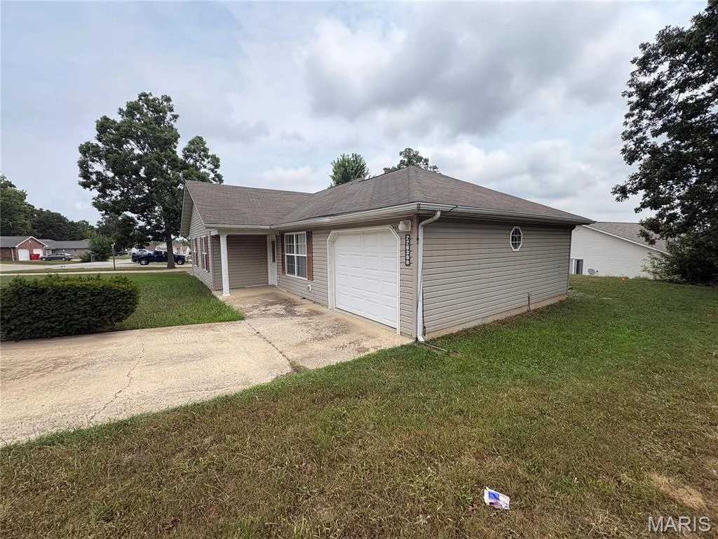 property 22630 Hollow Oak Lane