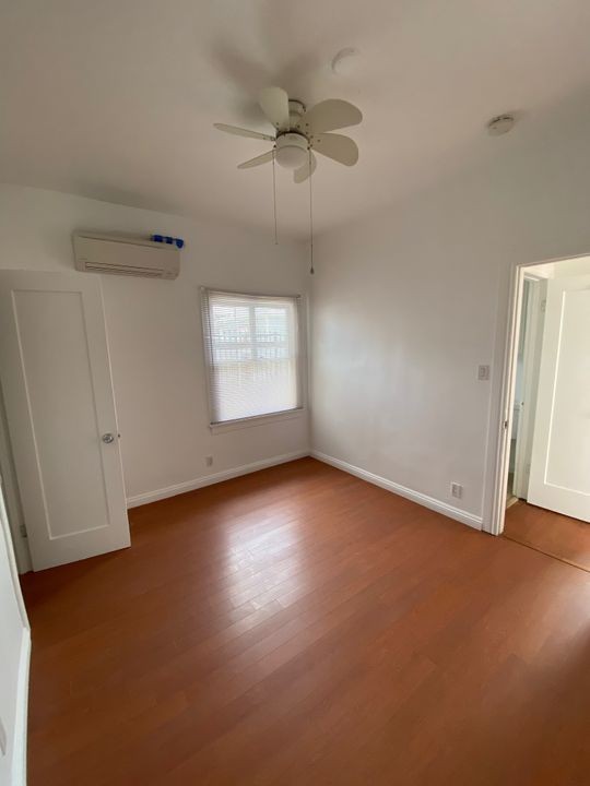 property 1147 W 24th St
