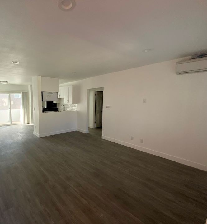property 1229 W. 37th Place