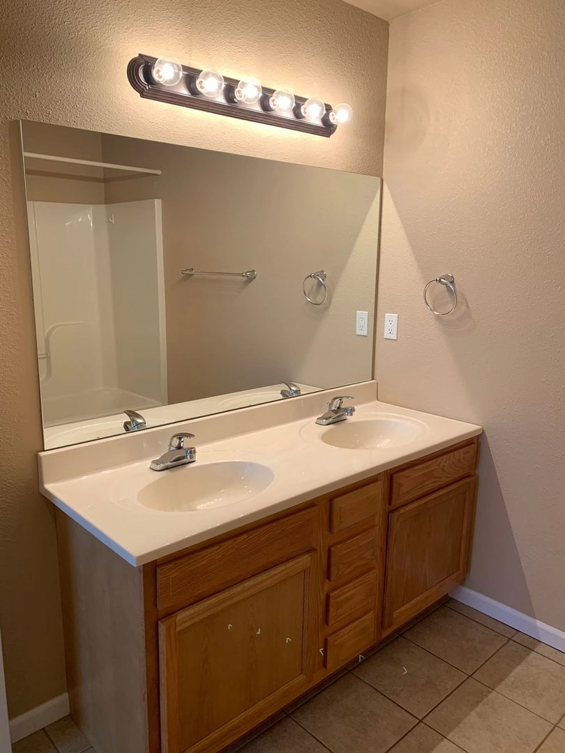 property for rent #5