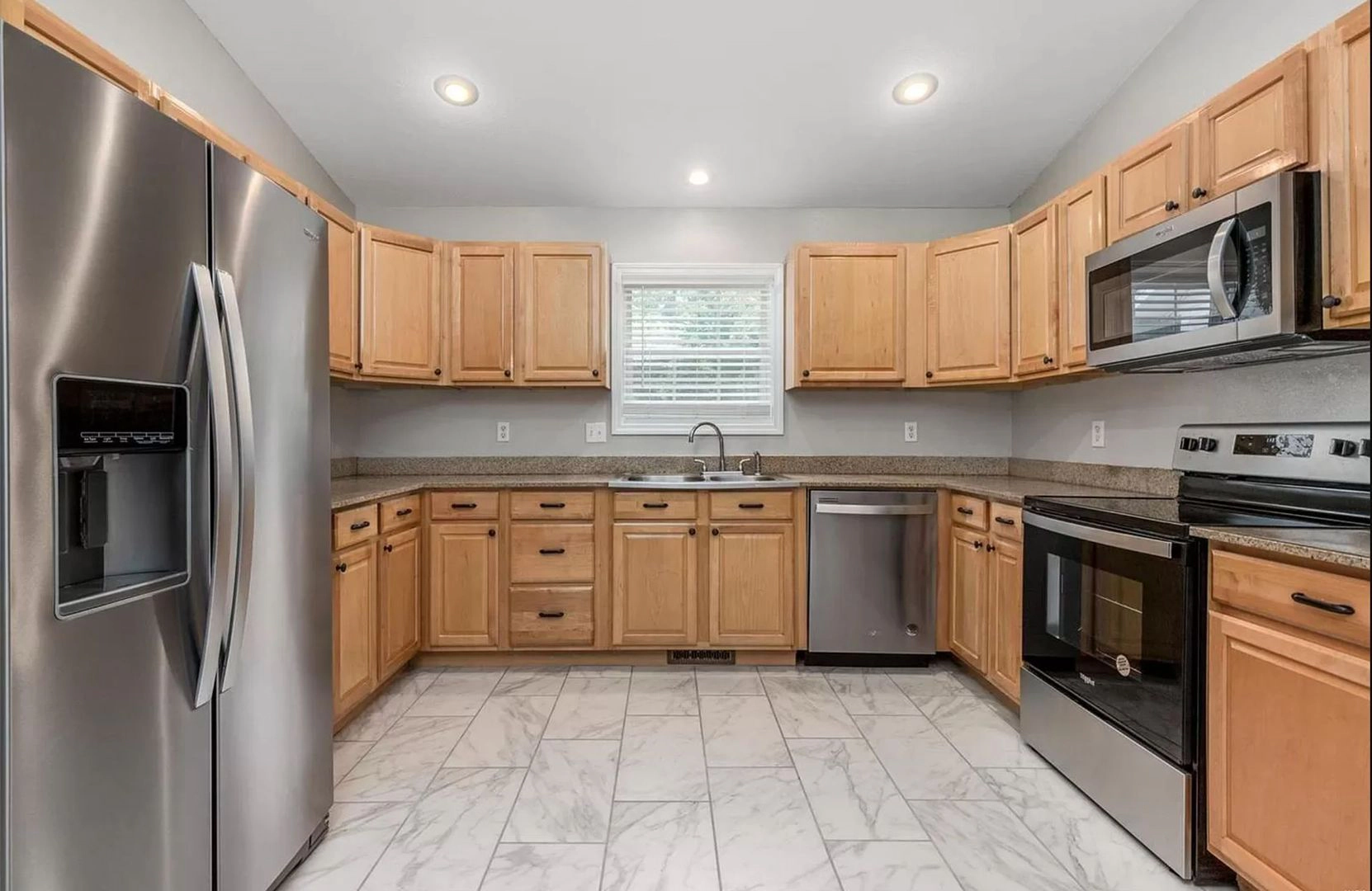 property for rent #3