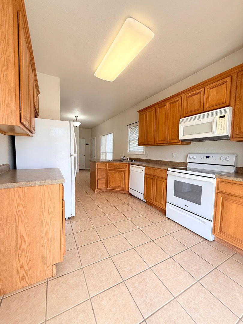 property for rent #6