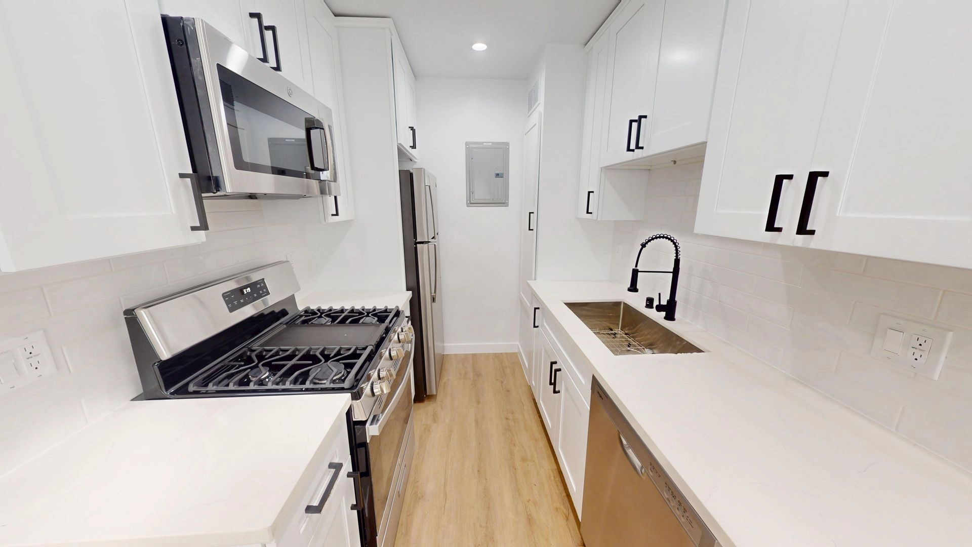Welcome Home || Newly Upgraded WeHo Apt || FREE RENT!