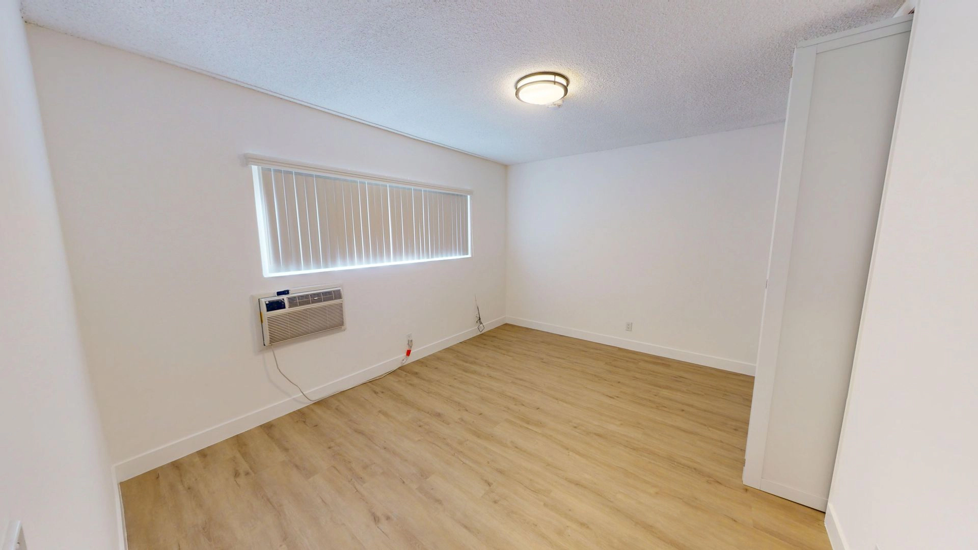 Beautiful 1 BED 1 BATH