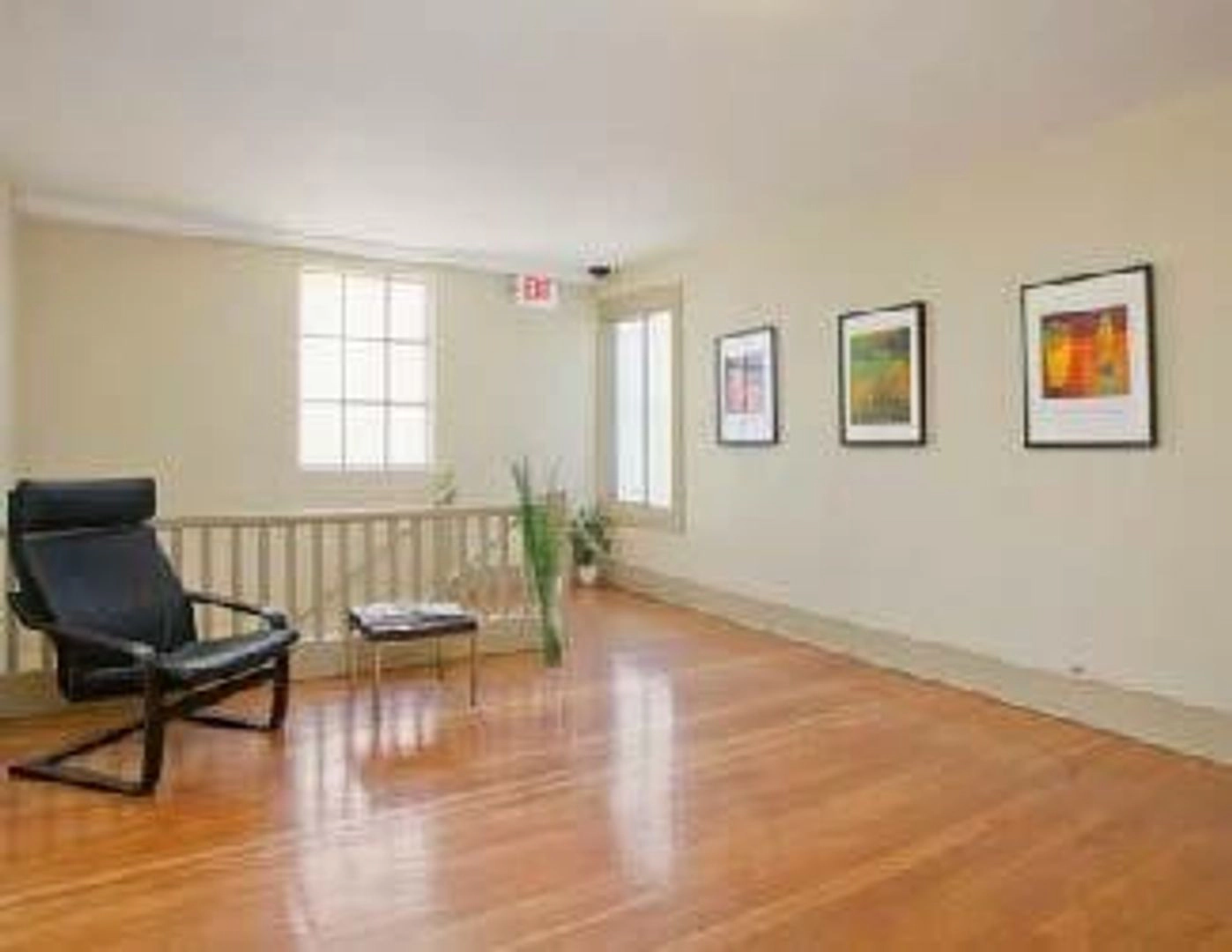 BEAUTIFUL DORMITORY STYLE HOUSING AVAILABLE – TORRANCE!