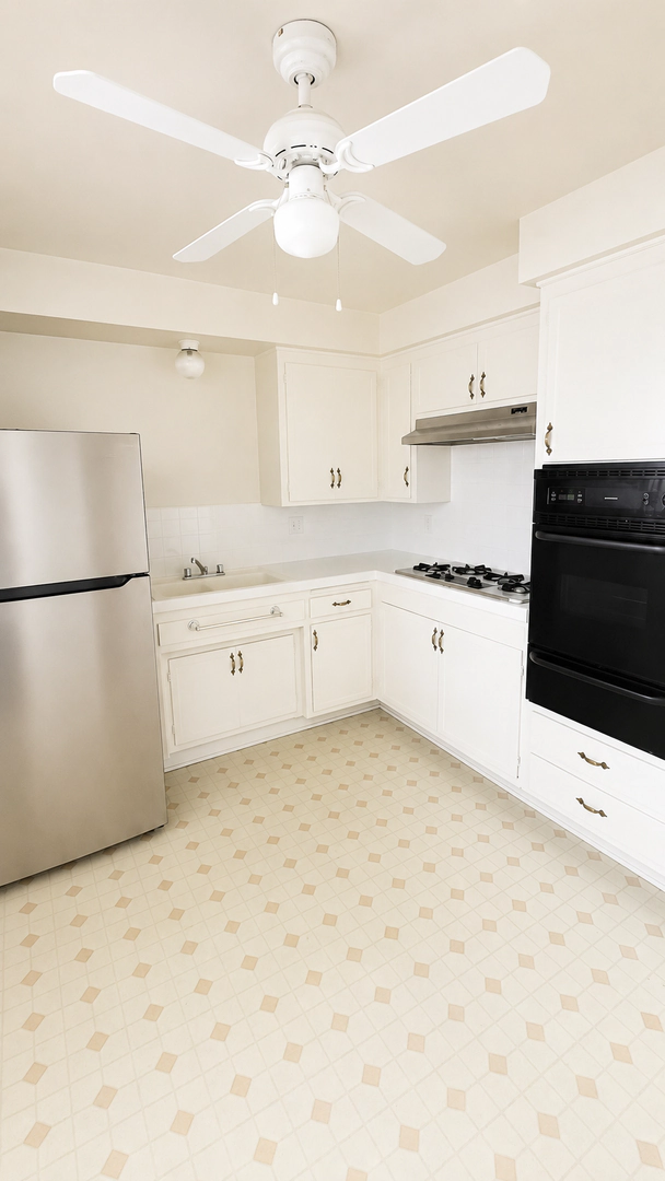 Charming 2 bedroom Apartment in Montrose!!