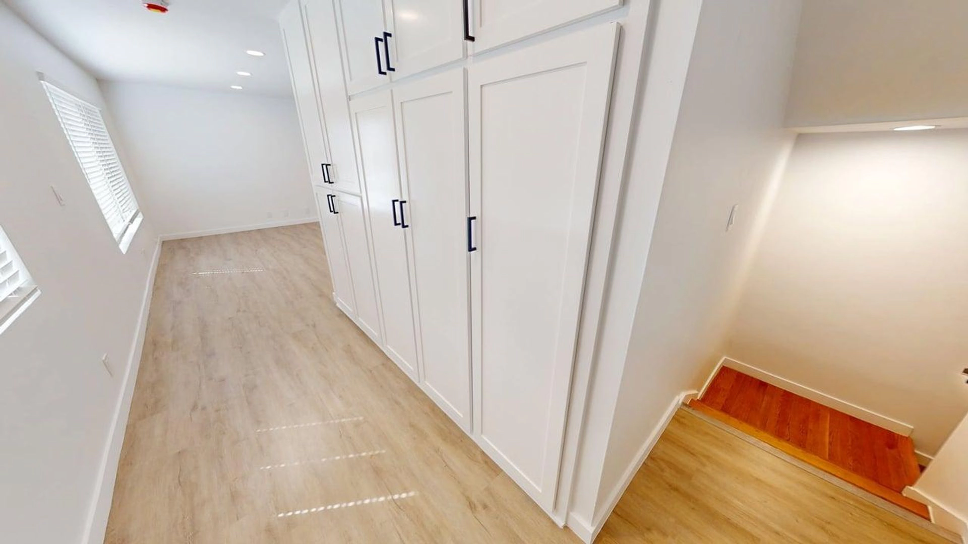 Fully Upgraded Split Level | Beverly Hills
