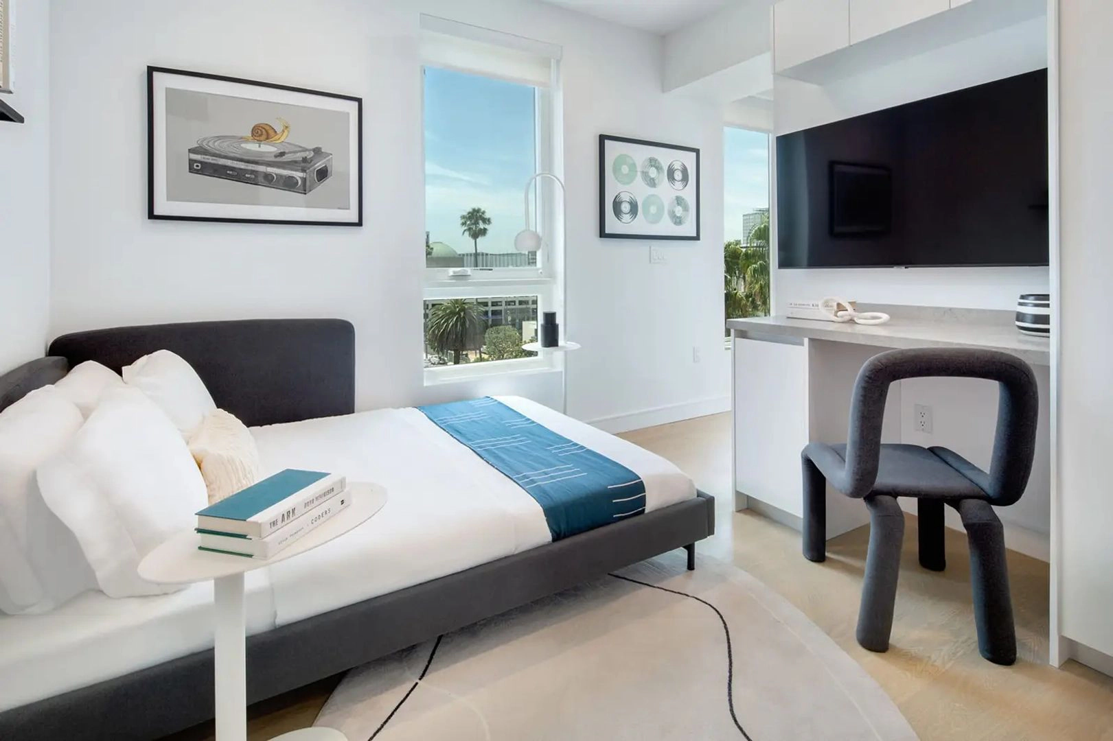 Miles at Harvard | Live Simply ||Co-Living