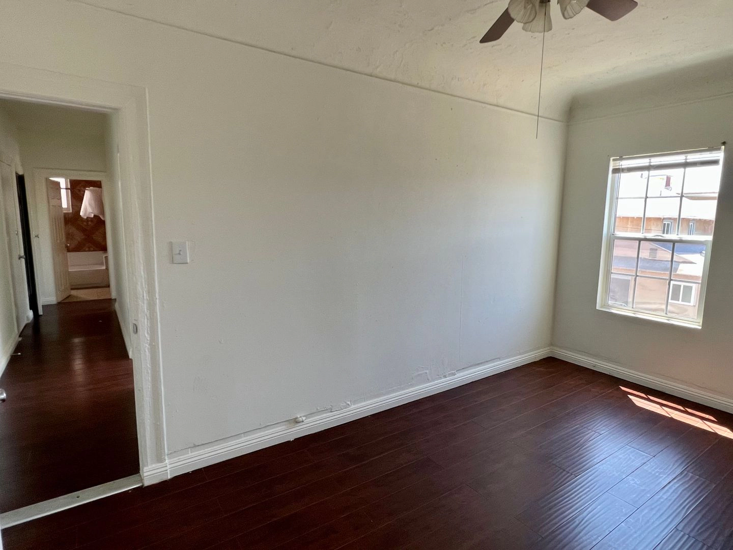 5 Week Free! SPACIOUS 2 BED. UNIT IN LOS ANGELES!