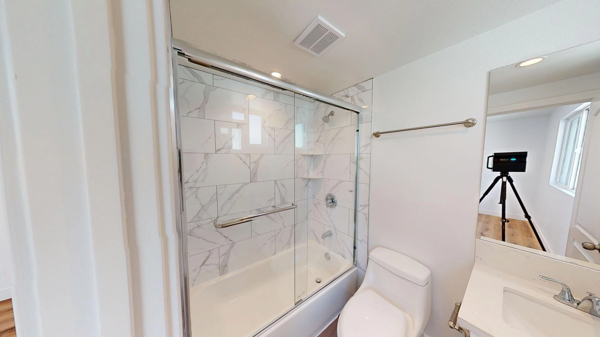 Newly Constructed Luxury Townhomes! Apply Now or Miss Out!