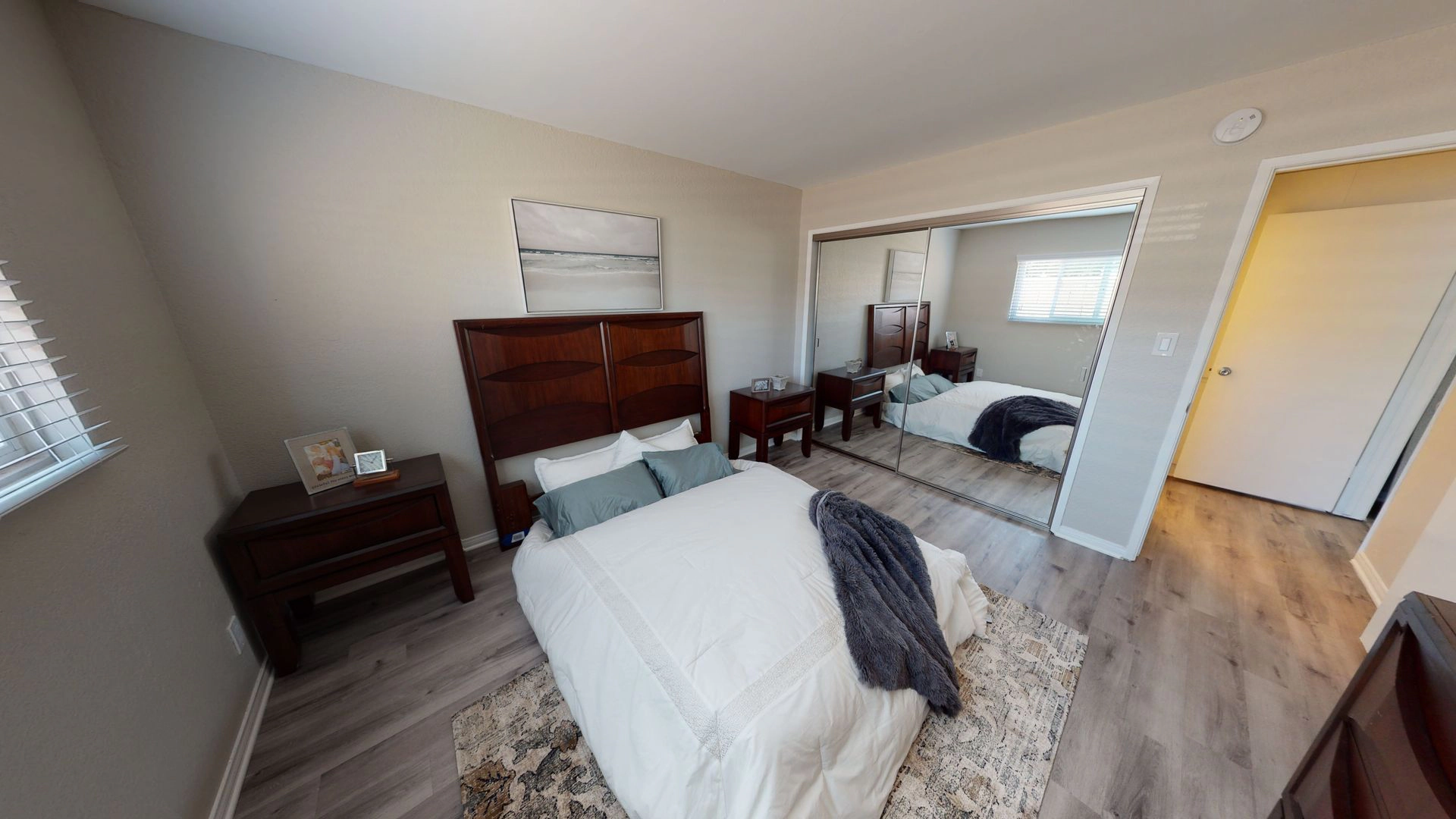 *NEWLY RENOVATED* Beautiful Unit For Rent In Reseda With Move In Special!