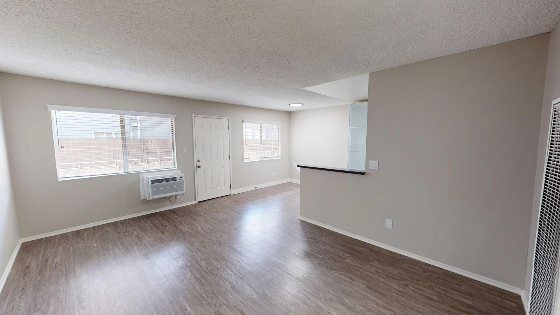 Sunset Stunner – Stunning 1 bedroom & 1 bathroom unit