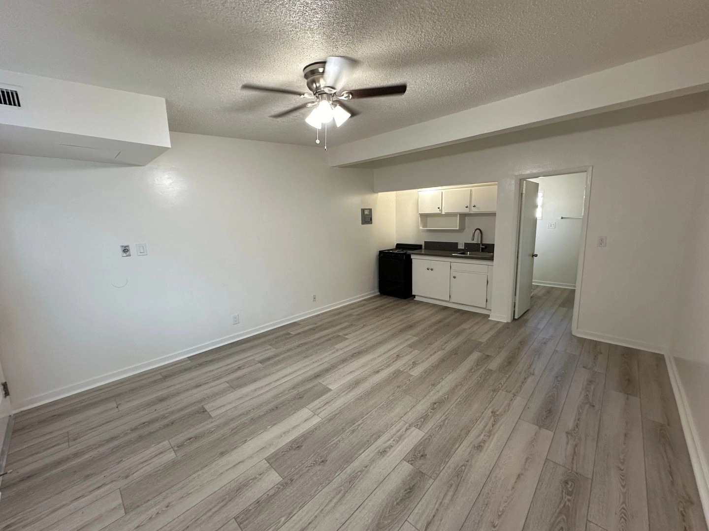 property for rent #1