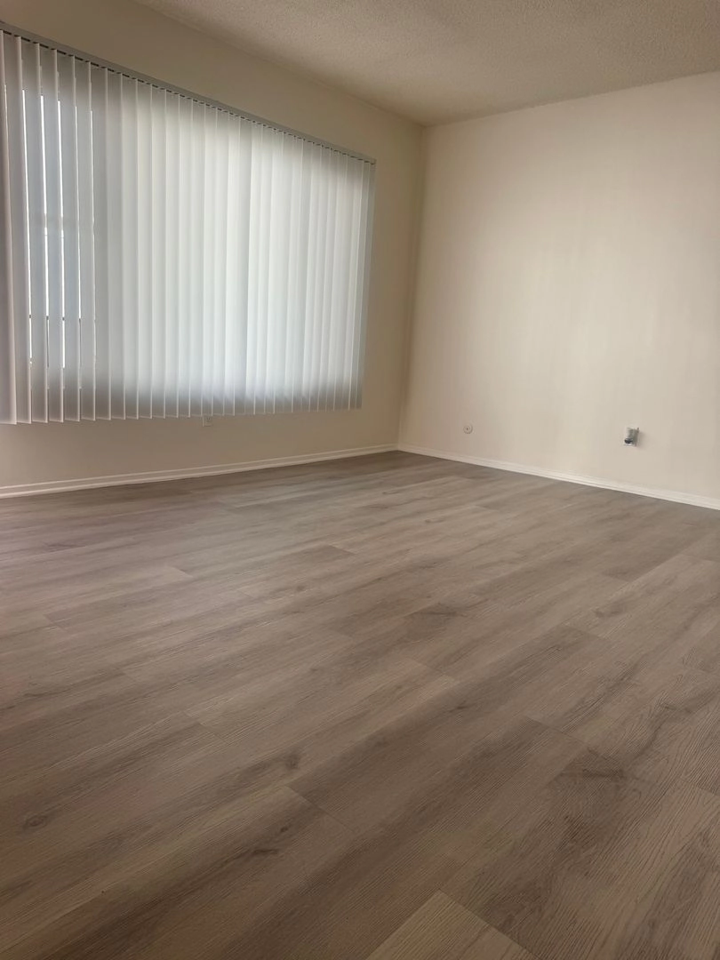 property for rent #1