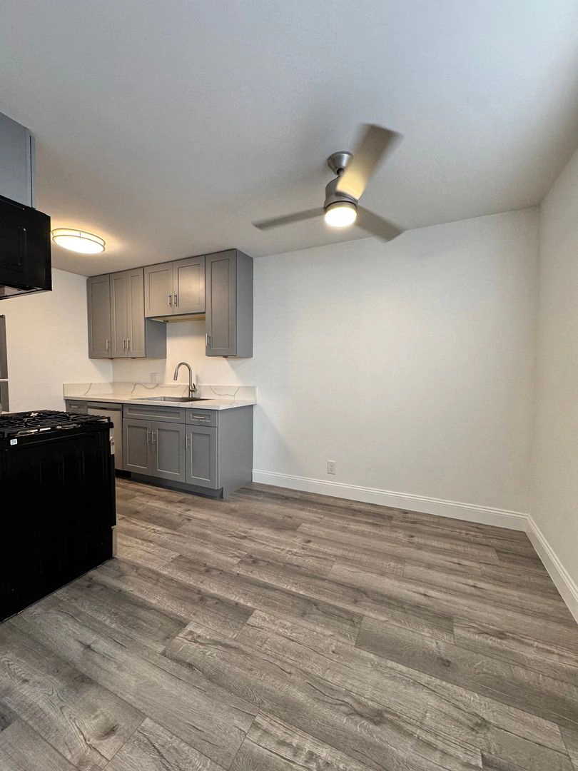 property for rent #4