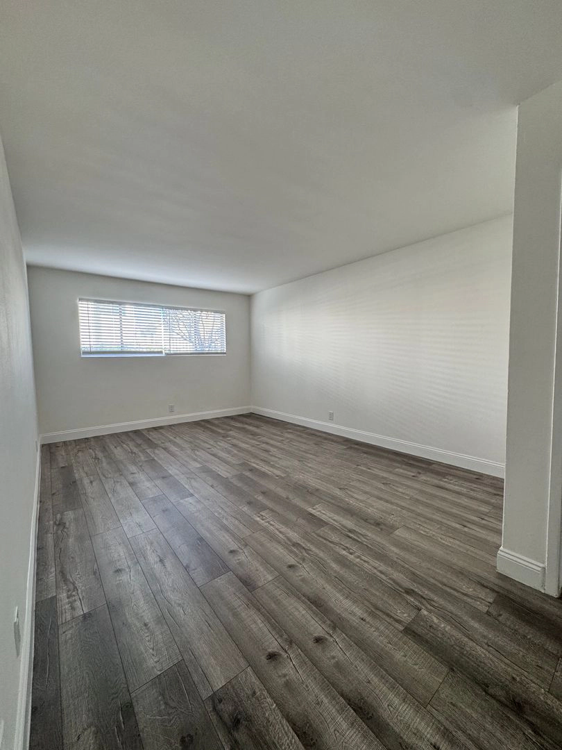 property for rent #6