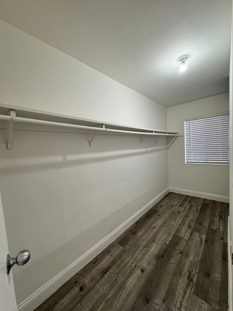 property for rent #7