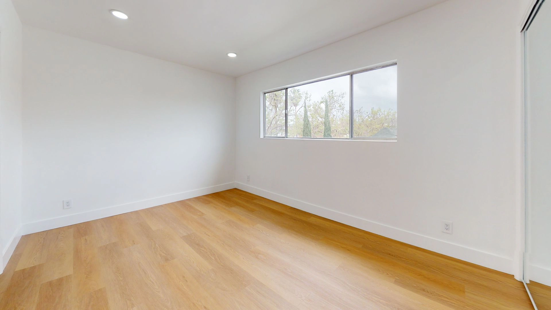 property for rent #4