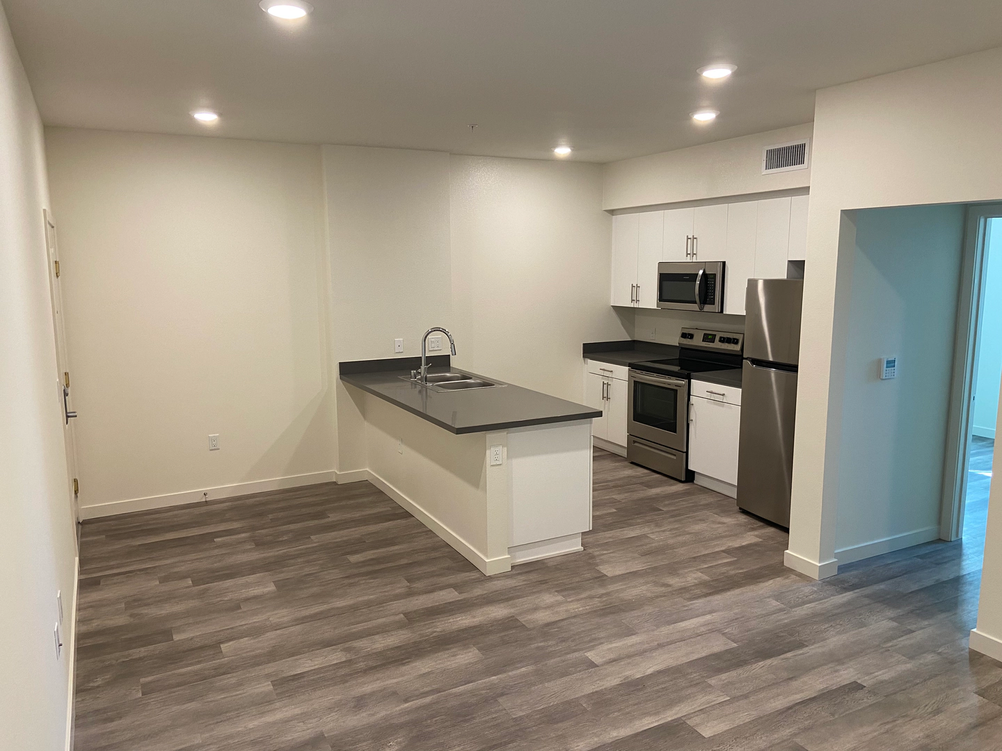 property for rent #1