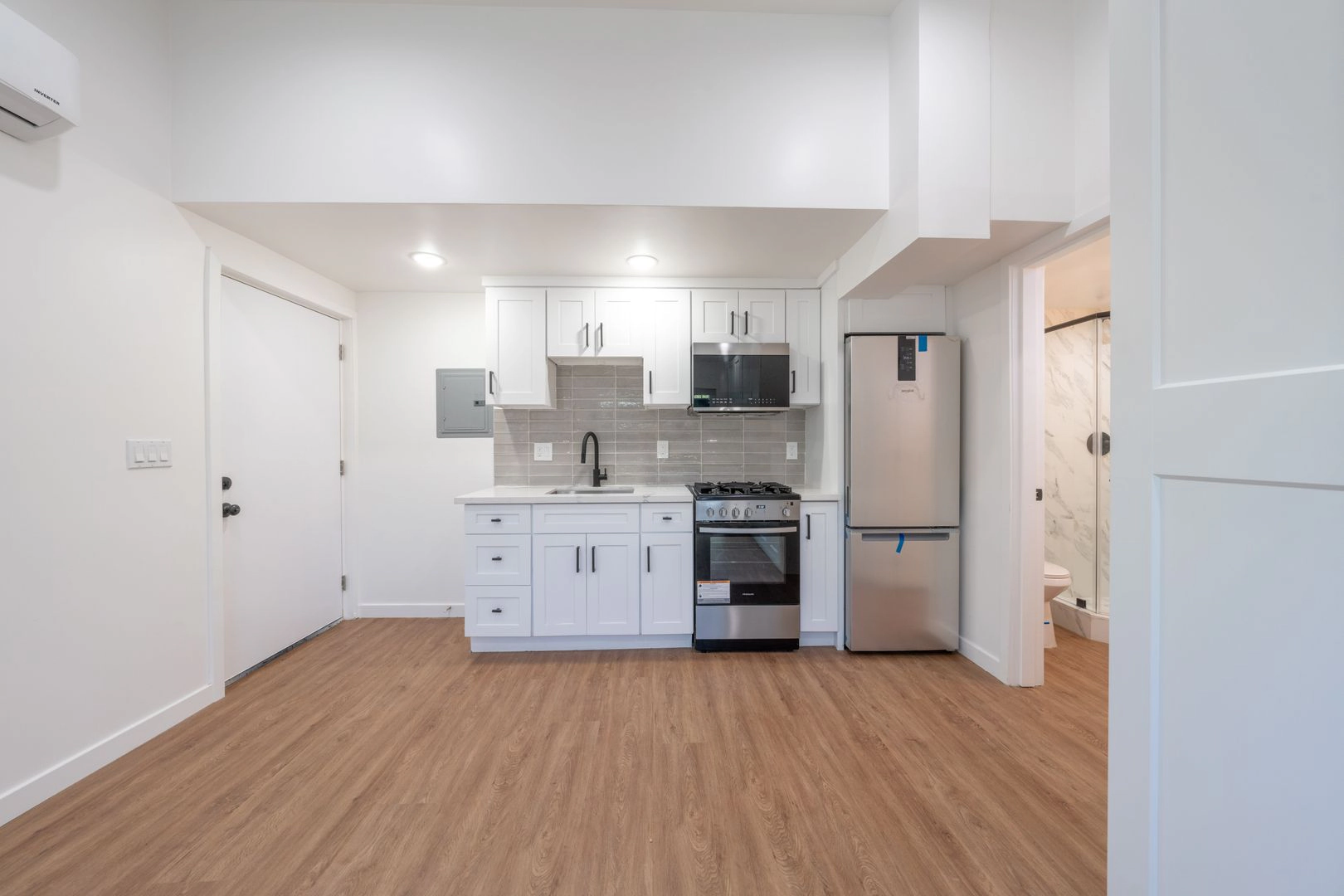 property for rent #1