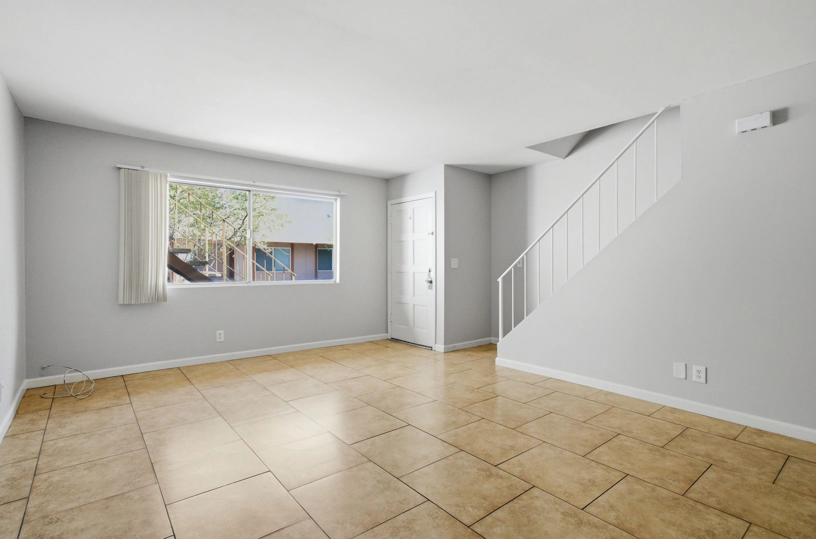 property for rent #3