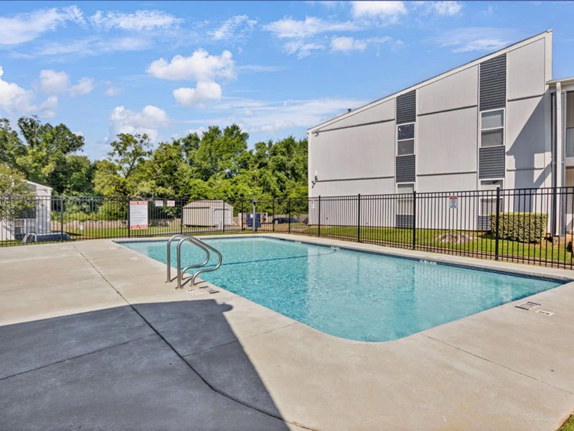 property for rent #3