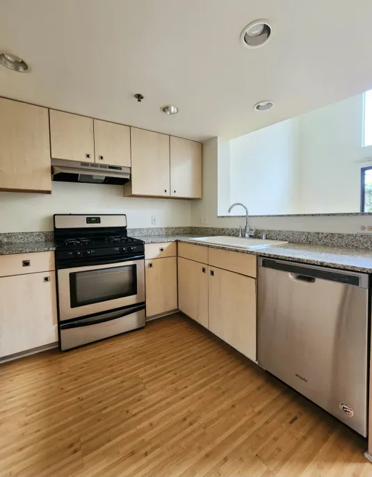 property for rent #7