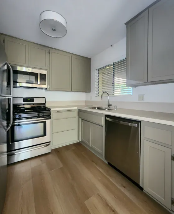 property for rent #5