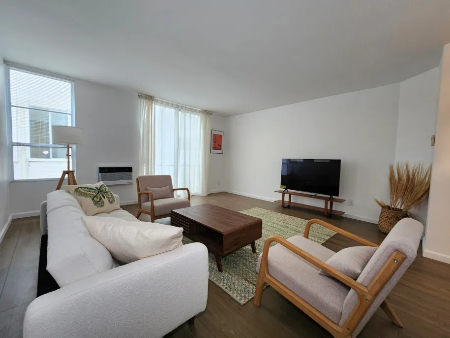 property for rent #7