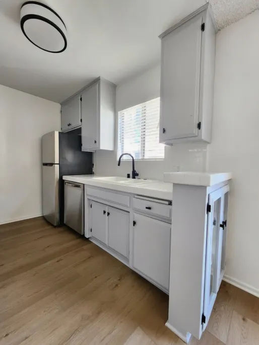 property for rent #7