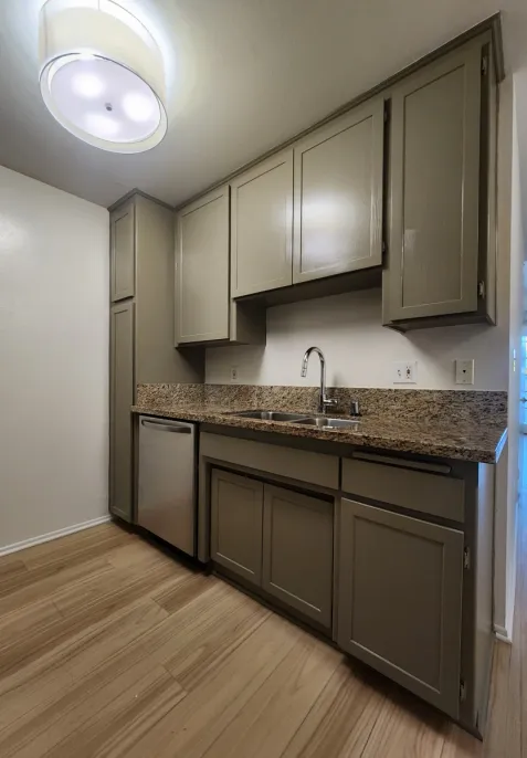 property for rent #7