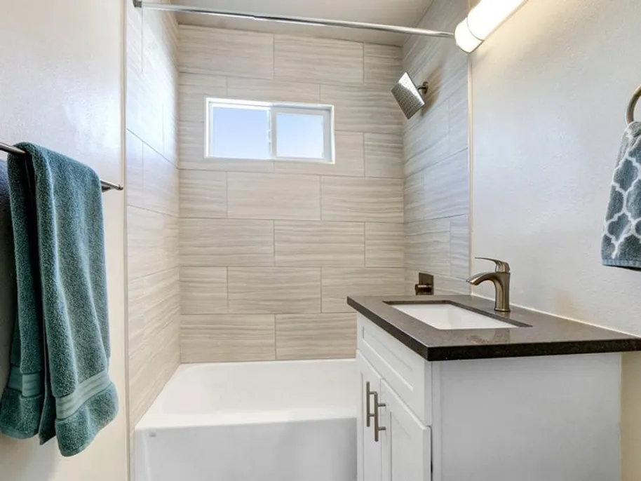 property for rent #5