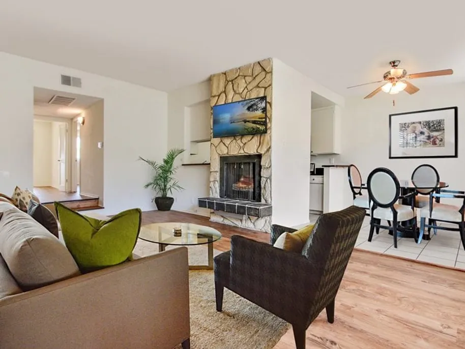 property for rent #3