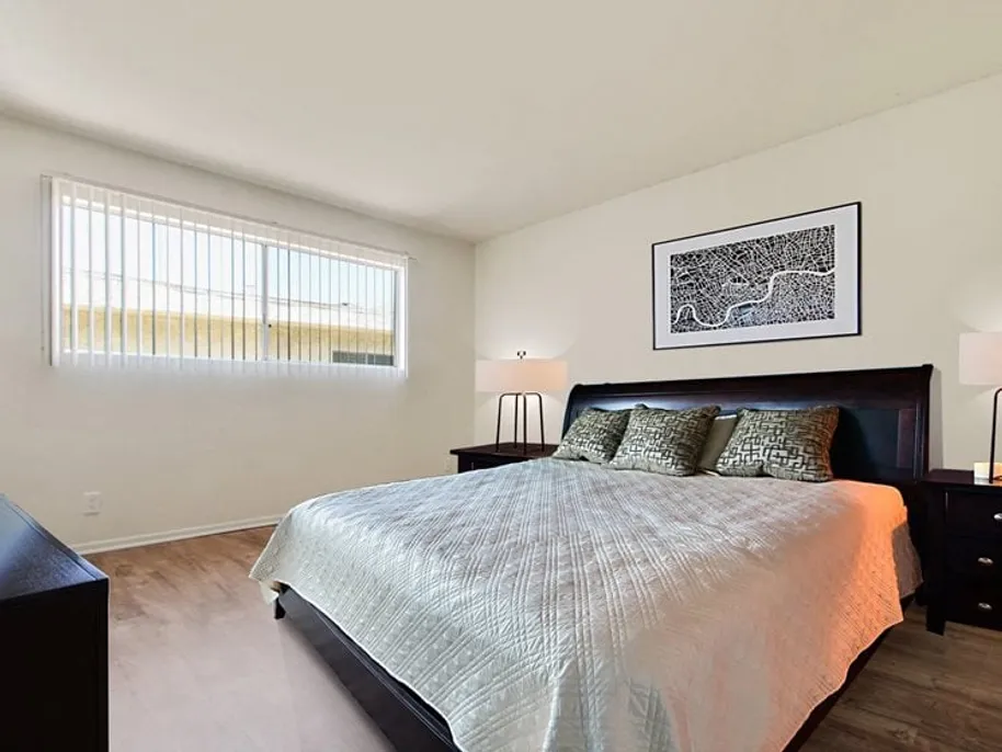 property for rent #5