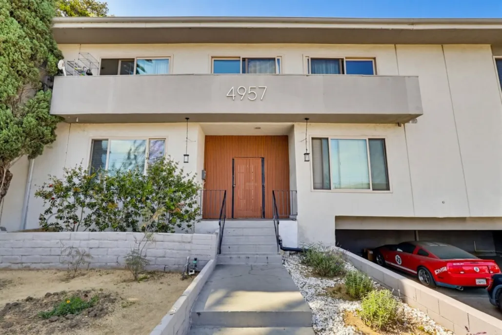 property for rent #2