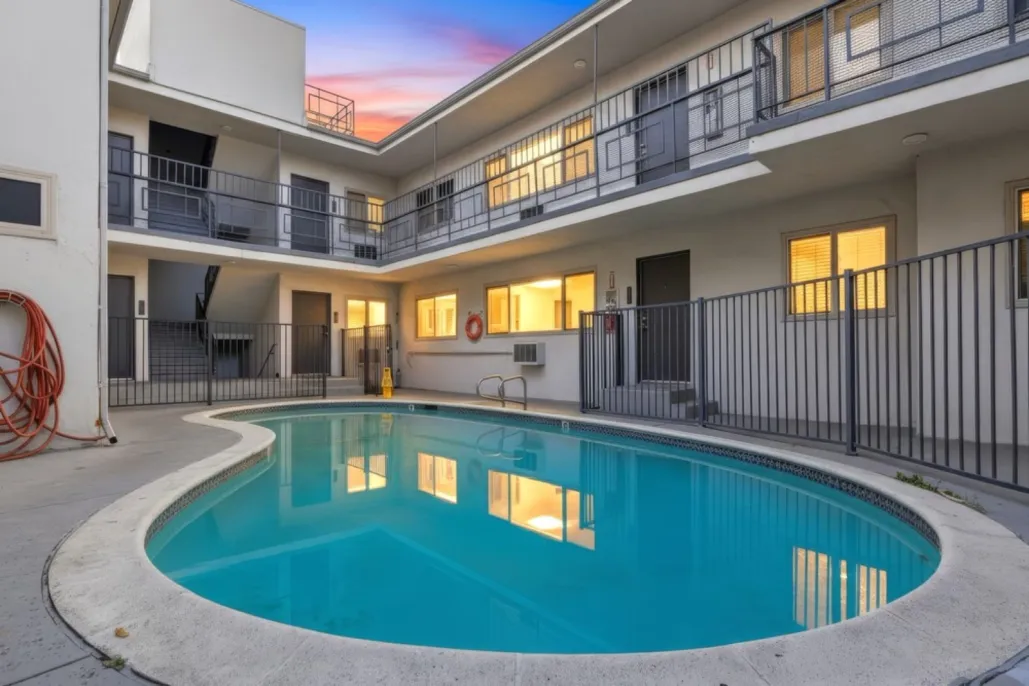 property for rent #7