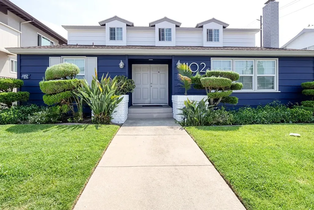 property for rent #1