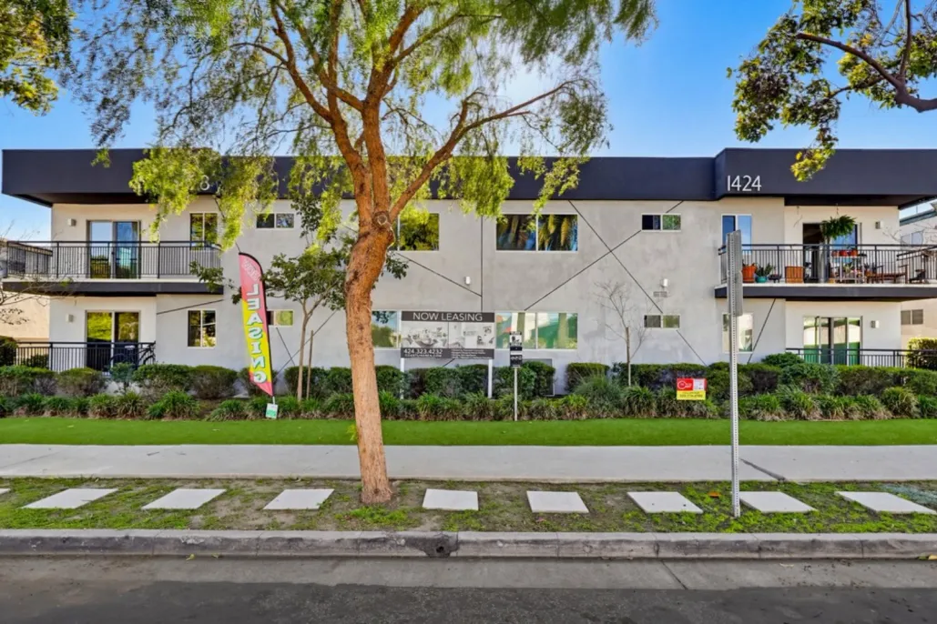 property for rent #2