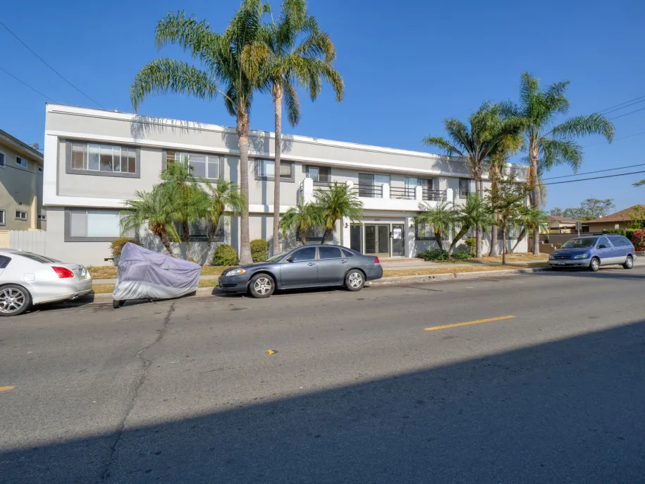 property for rent #3