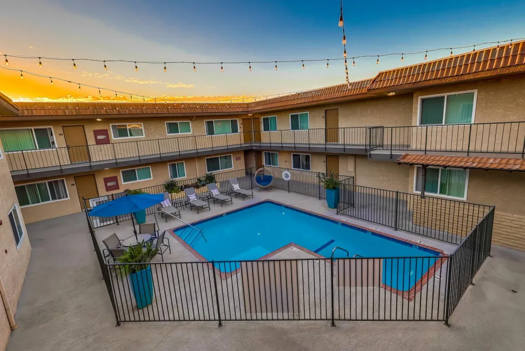 property for rent #5