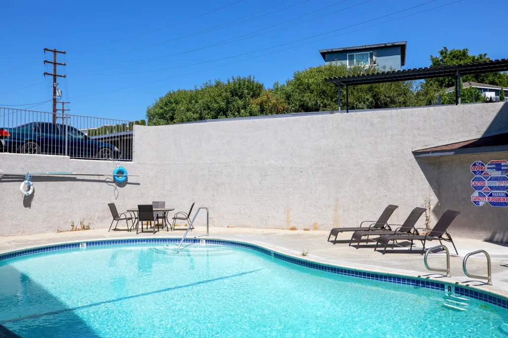 property for rent #3