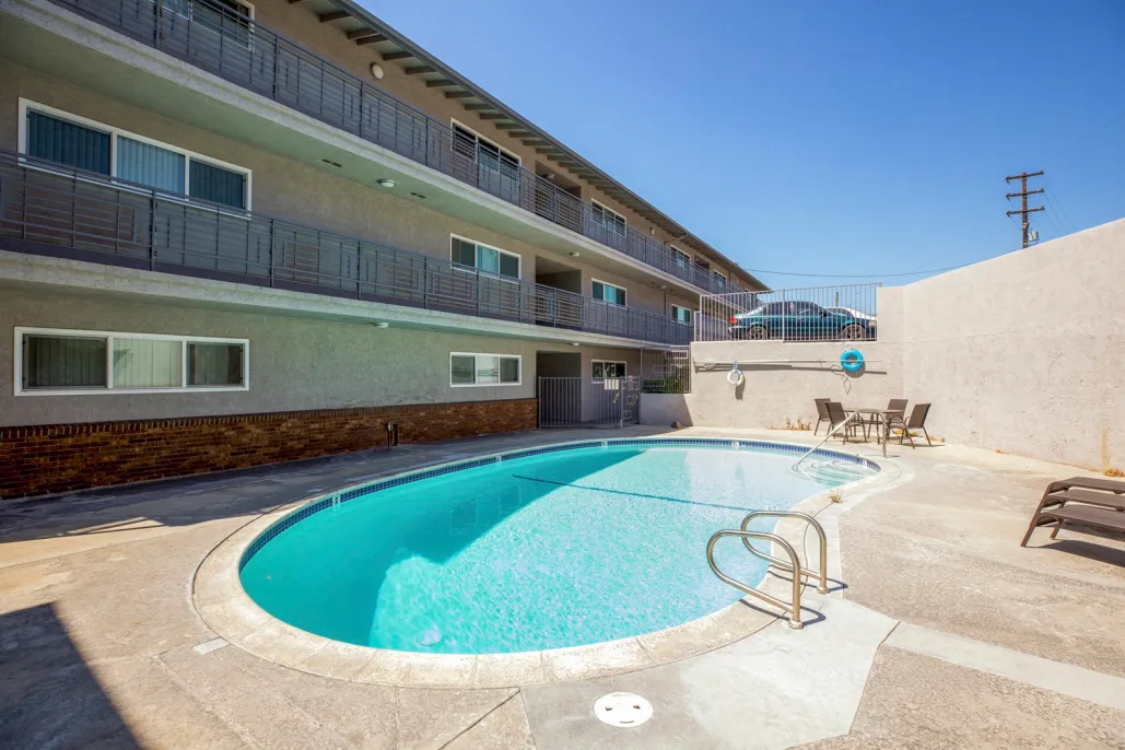 property for rent #5