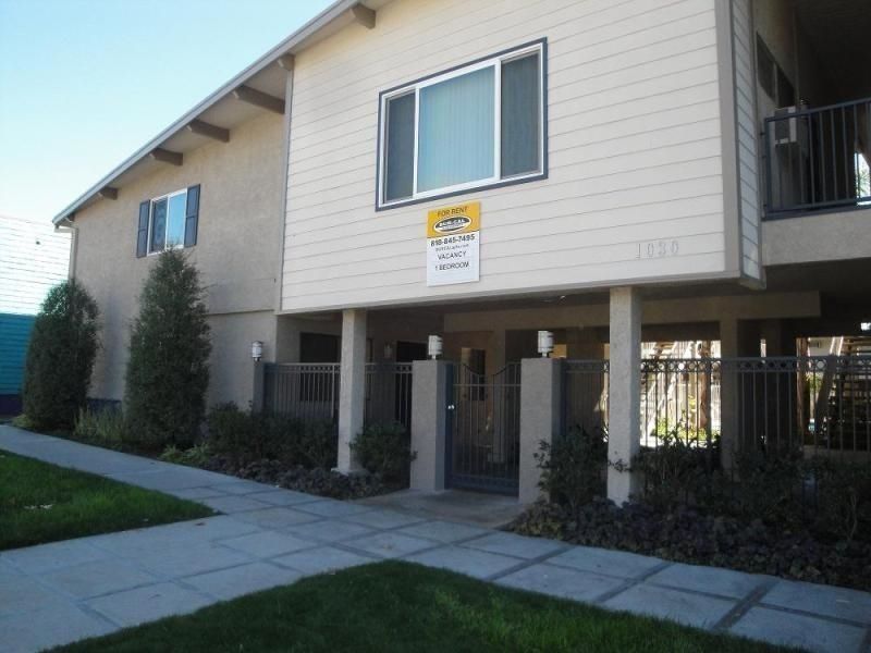 property for rent #1