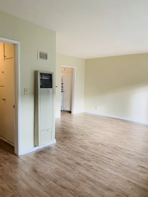 property for rent #5