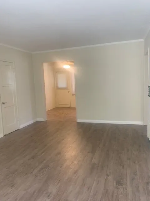 property for rent #5